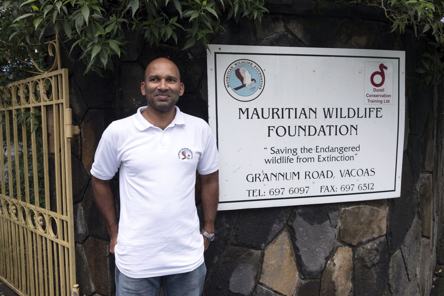 Vikash TATAYAH  est le Directeur de la Conservation de la Mauritian Wildlife Foundation.