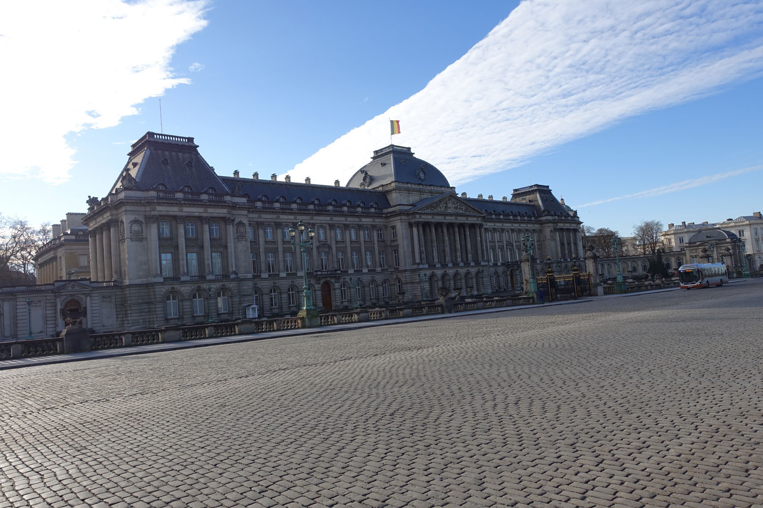 Le Palais royal à Bruxelles. Le siège du Soir est tout proche © Globe Reporters 