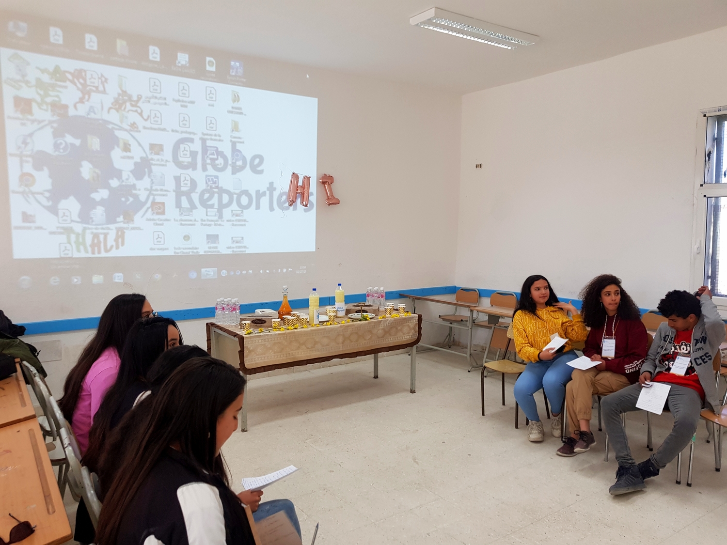 L’atelier de travail entrepris avec les élèves du lycée Ibn Charaf, Thala, Tunisie.