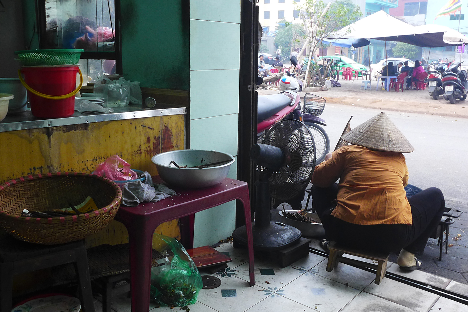 Une échoppe où l’on peut manger du Bun Cha dans la province de Nam Dinh
