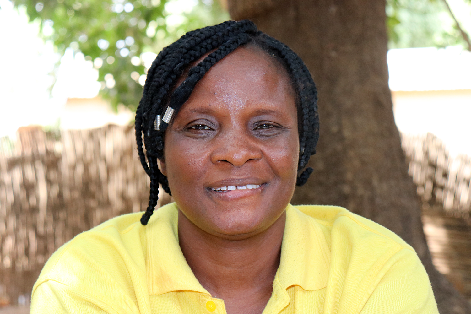 Joséphine KOUBETTI est une femme connue à Bukombé pour sa lutte pour le droit à l’éducation des filles et à l’autonomisation économique des femmes du département de l’Atakora.