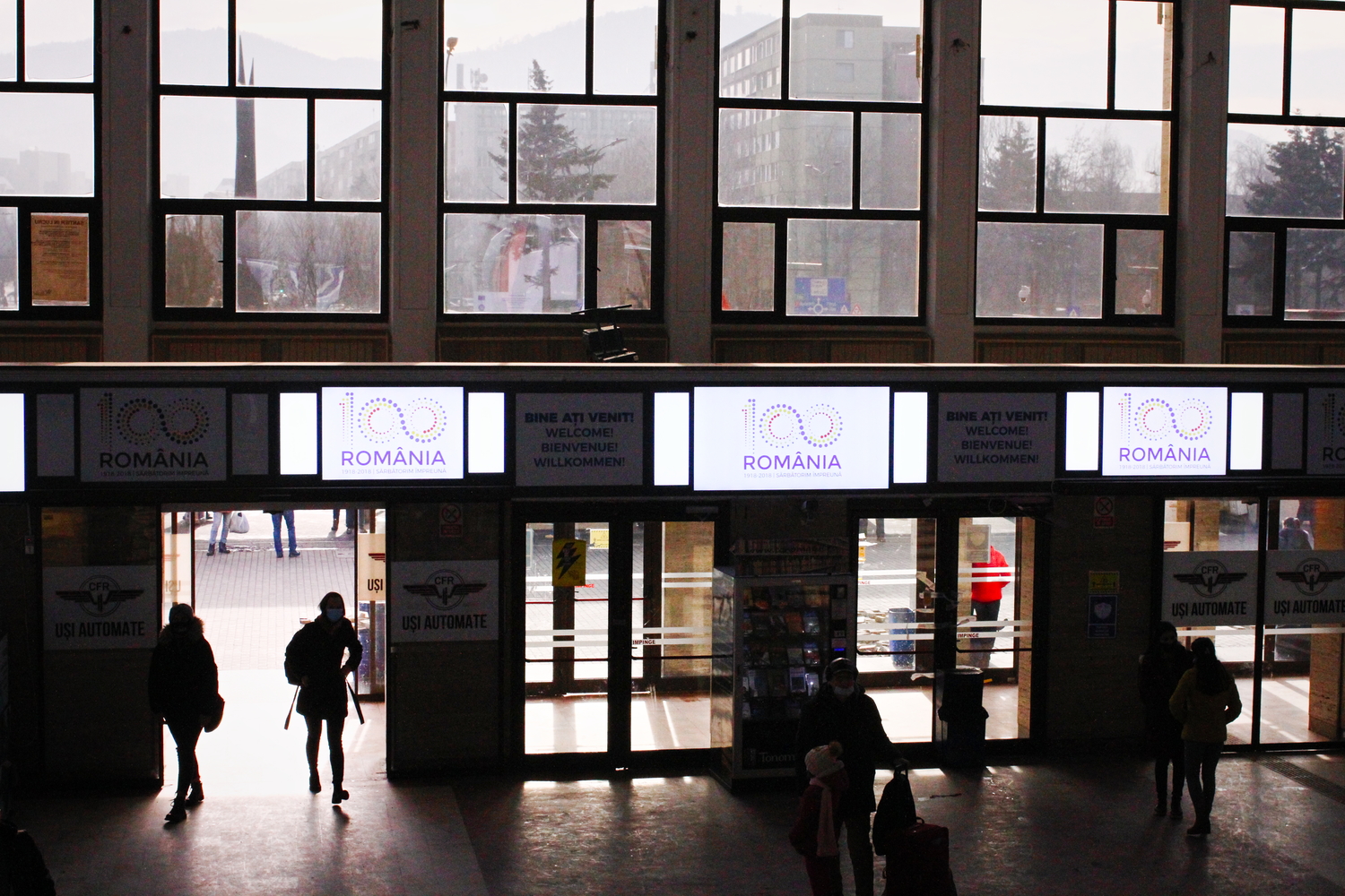 Intérieur de la gare de Brasov © Globe Reporters