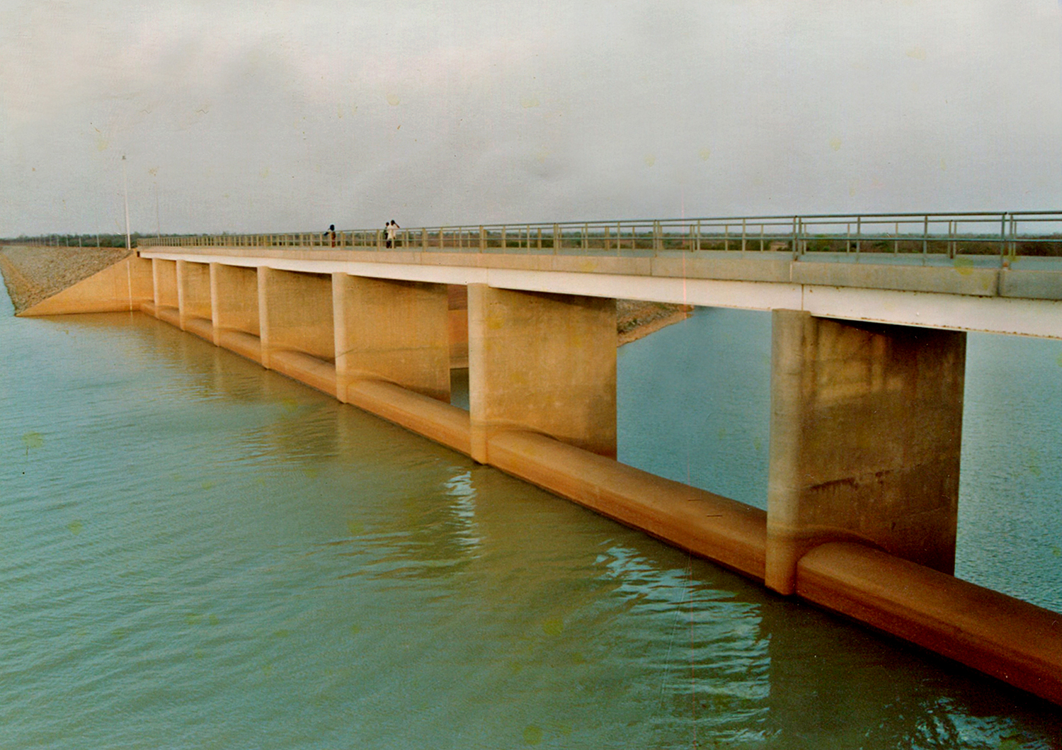 Le barrage de Ziga, situé sur le fleuve Nakambé à 45 km au nord-est de Ouagadougou. Crédit photo ONEA