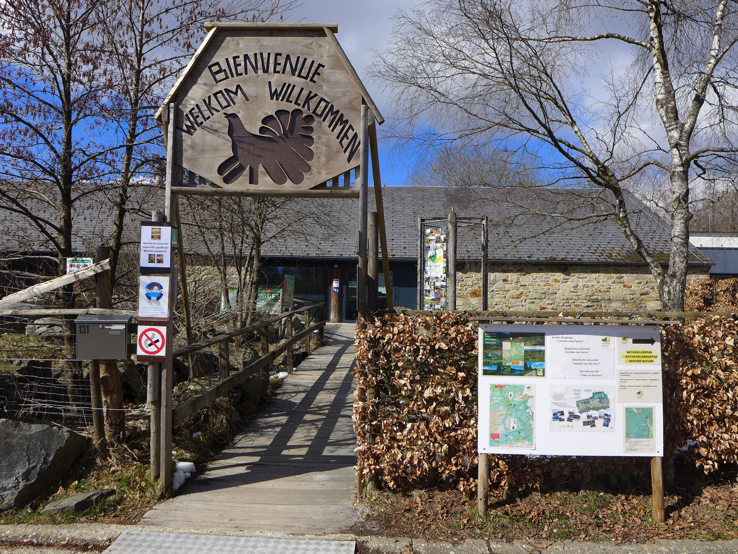 Entrée de la Maison du parc naturel des Hautes Fagnes-Eifel © Globe Reporters