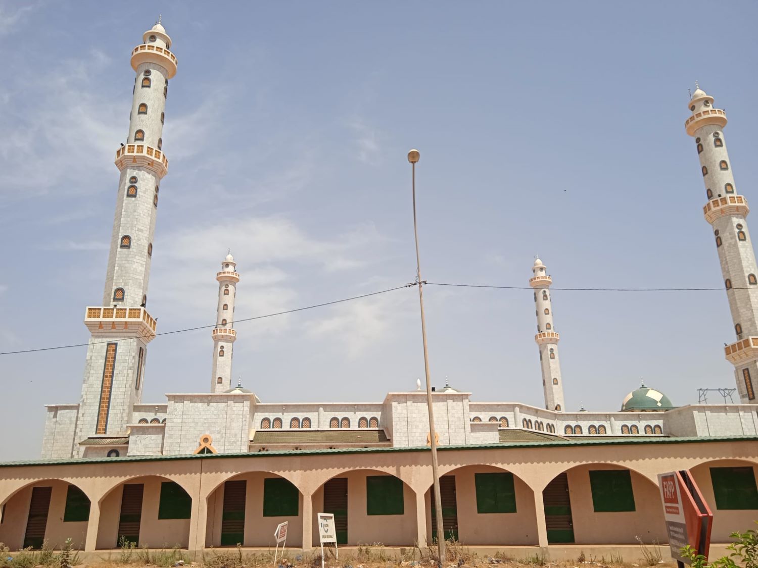 Vue de la Grande Mosquée de Ouaga 2000 © Globe Reporters