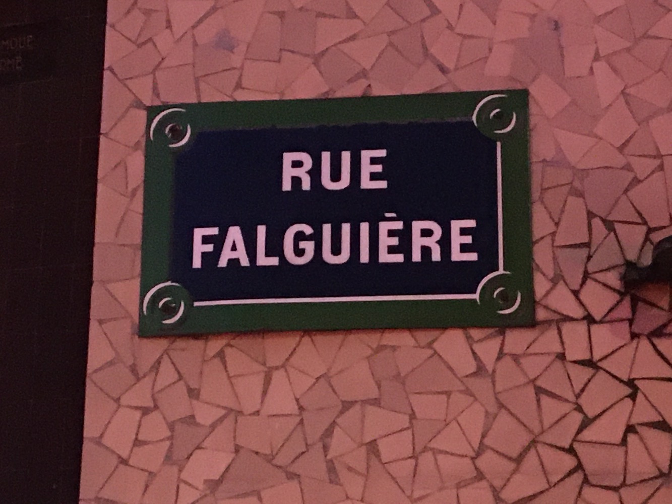 La rue Falguière où se trouve l’Institut Paris Région © Globe Reporters