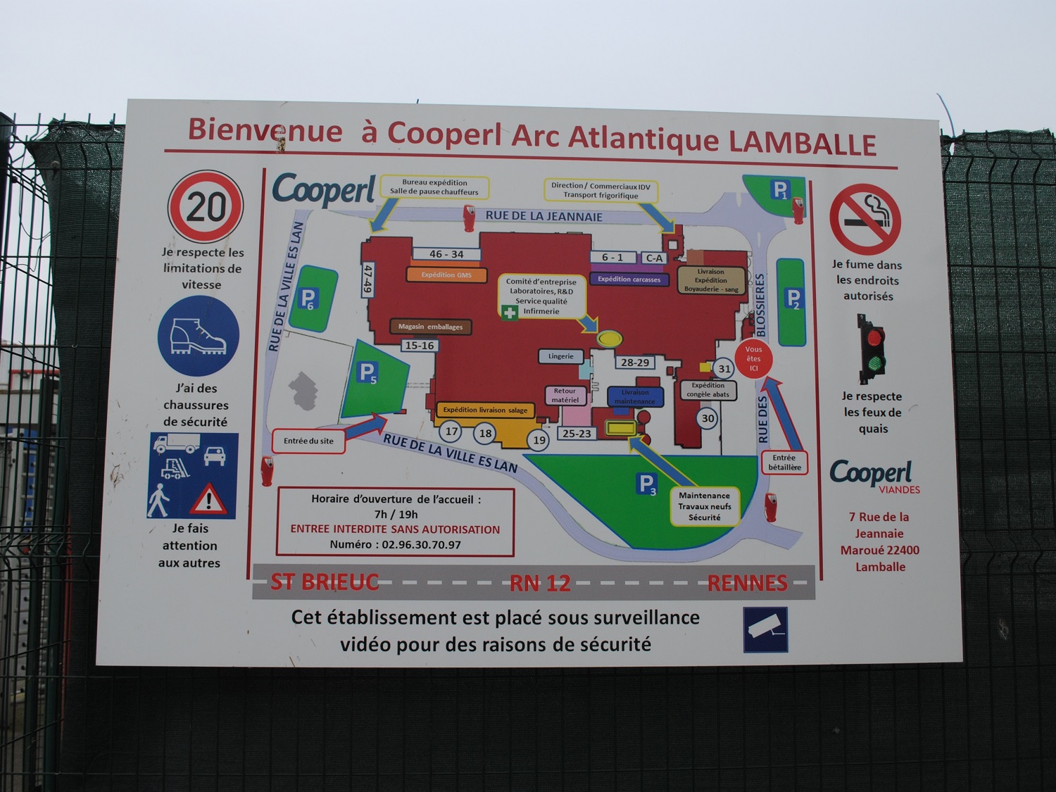 Le plan du site principal, celui de l’abattoir. Au total, la Cooperl occupe 80 hectares dans la zone industrielle de Lamballe © Globe Reporters
