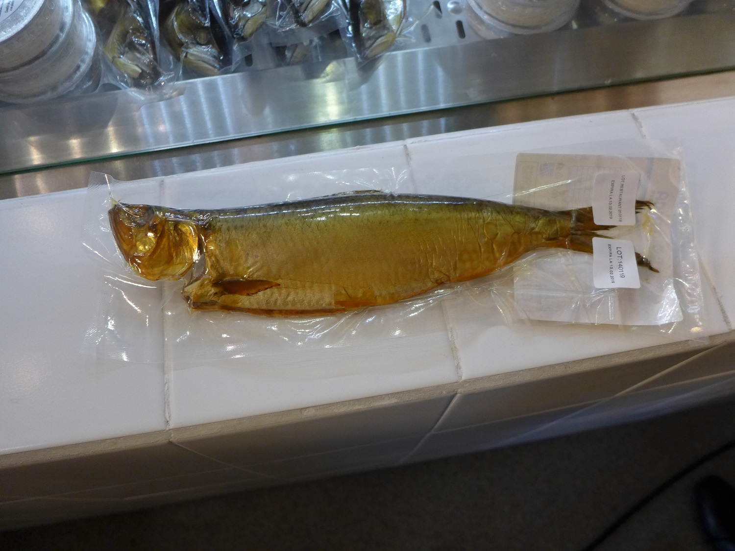 La scrumbia (« alose », en français), un poisson typique du Danube. Tiberiu Cazacioc a contribué à faire de l’alose fumée du Danube un produit sous Indication géographique protégée (IGP)