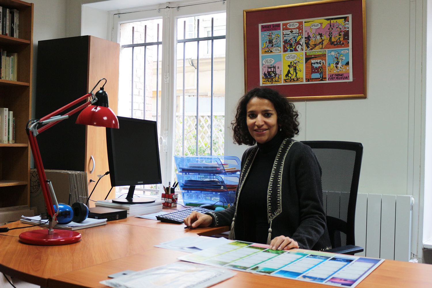 Myriam SAVY dans son bureau.