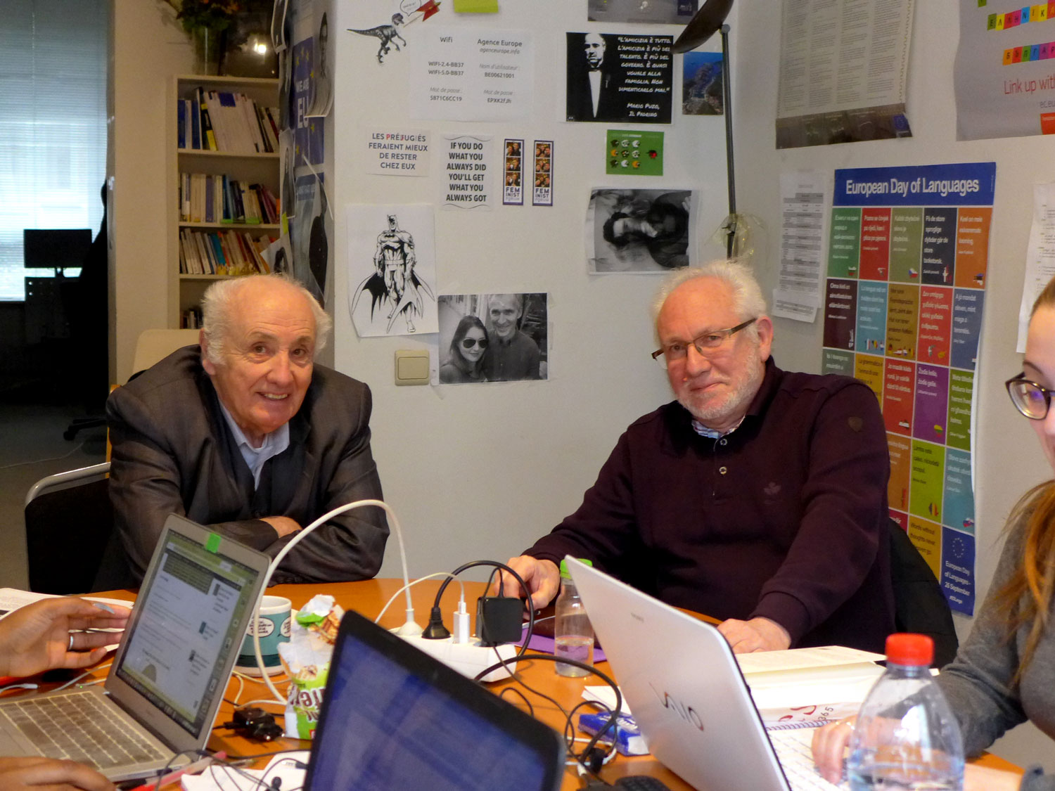 Henri-Pierre LEGROS (à gauche) et Gérard VERNIER lors de la réunion du lundi matin.