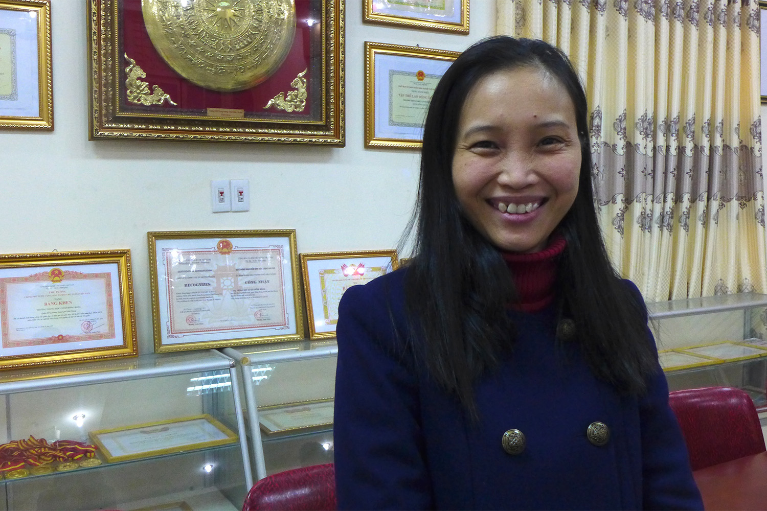 Mai, professeure de français au collège Hong Bang, à Haiphong. « La plupart des élèves des classes bilingues en français veulent faire leurs études en France. »