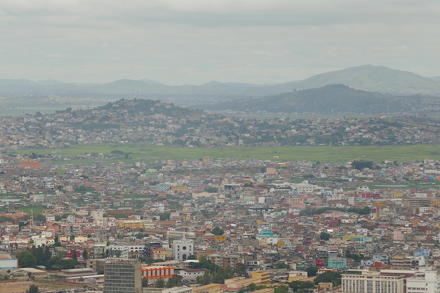 La ville d’Antananarivo a connu des pics de pollution les dernières années. Ces niveaux ont descendu après des campagnes de sensibilisation © Globe Reporters