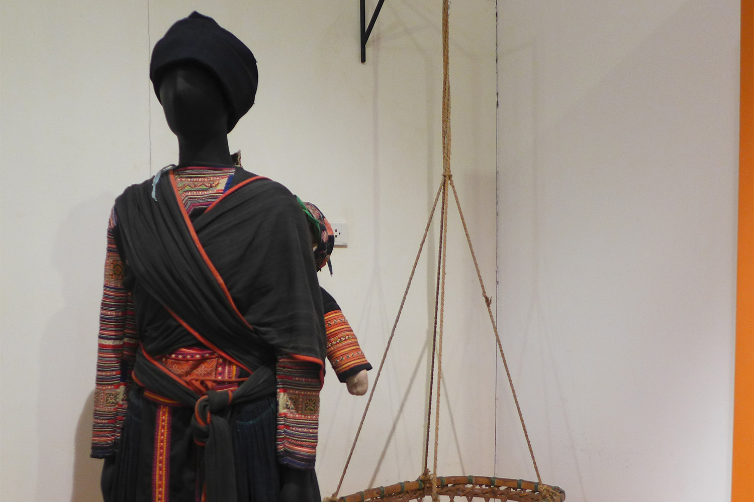 Dans ce musée, vous pouvez découvrir les tenues traditionnelles des minorités ethniques : il y en 54 au Vietnam.