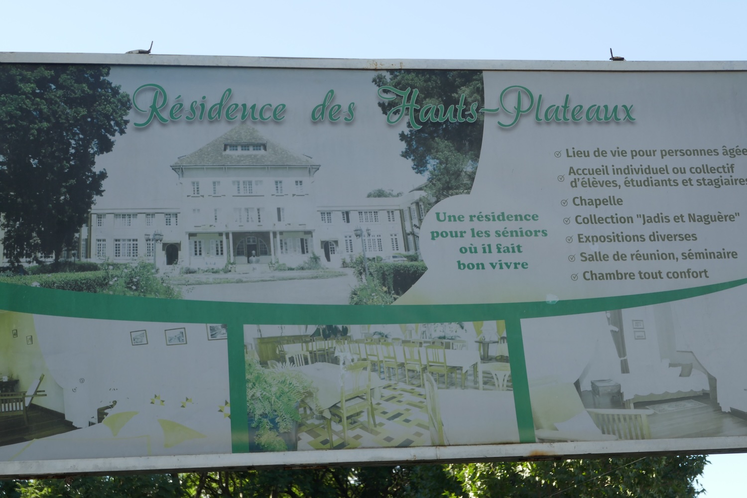 Entrée à la Résidence des Hauts Plateaux à Antsirabe © Globe Reporters