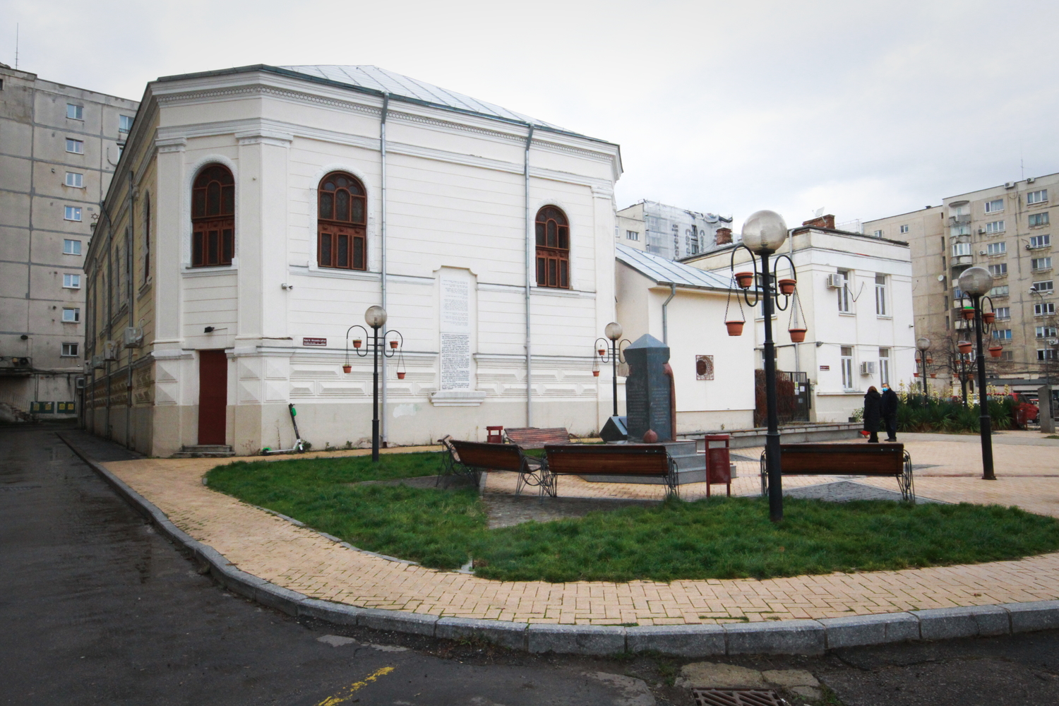La Grande synagogue de Bucarest, construite en 1847, et qui abrite le Musée de l’Holocauste depuis 1991, soit après la chute du régime communiste. © Globe Reporters