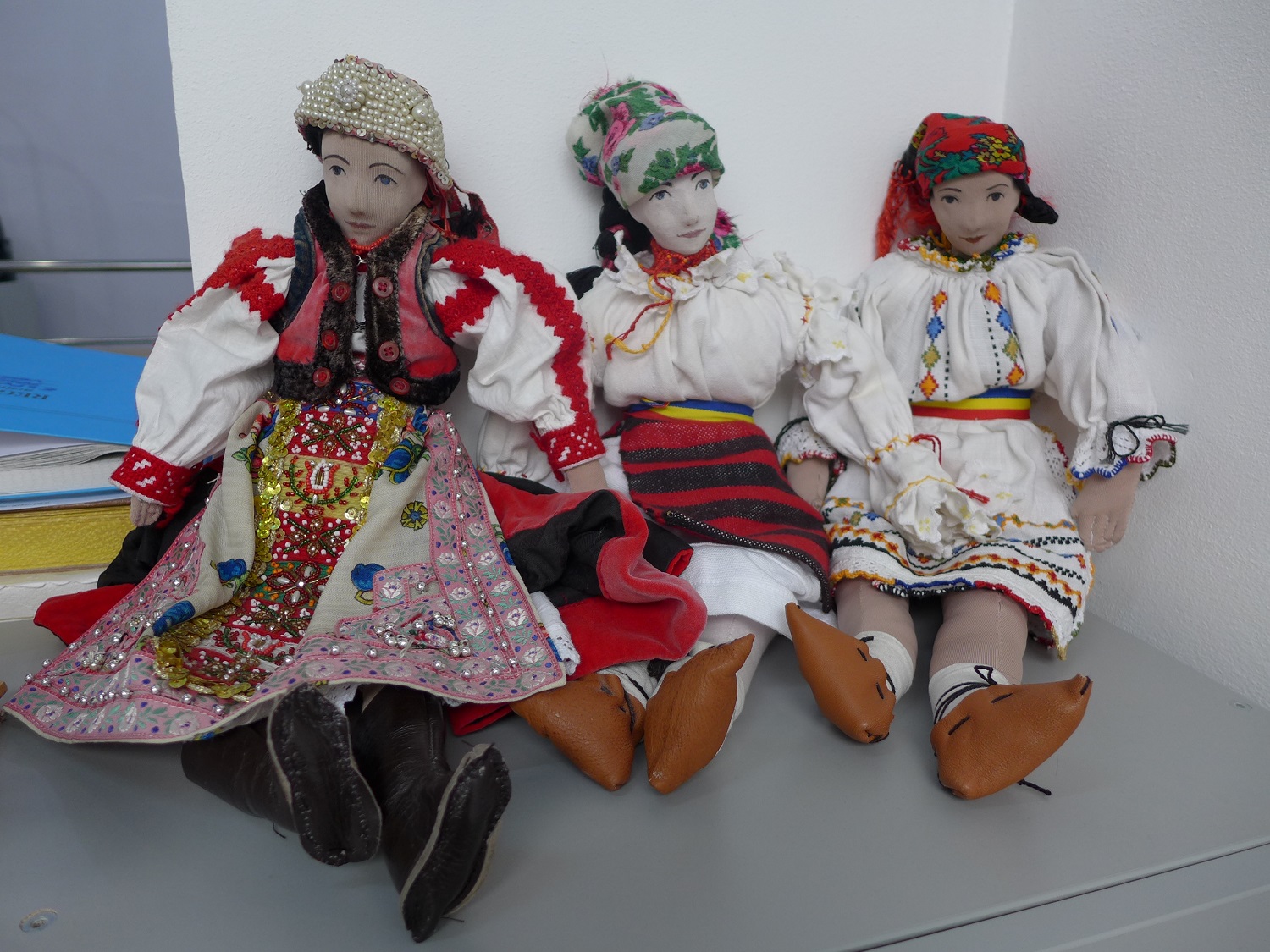 Des poupées d’autrefois, au Musée ethnographique de Cluj. 