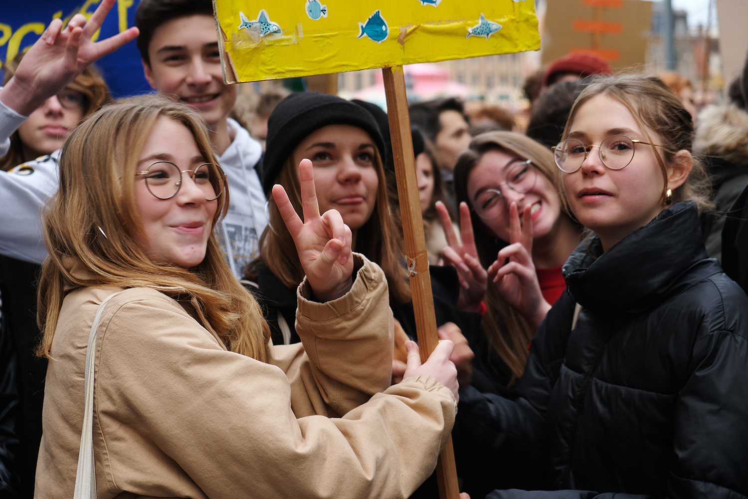 Au total, 400 jeunes ont défilé dans les rues de Lille le 29 novembre 2019, contre plus de 6 000 lors de la première marche mondiale pour le climat, le 15 mars 2019 © Globe Reporters