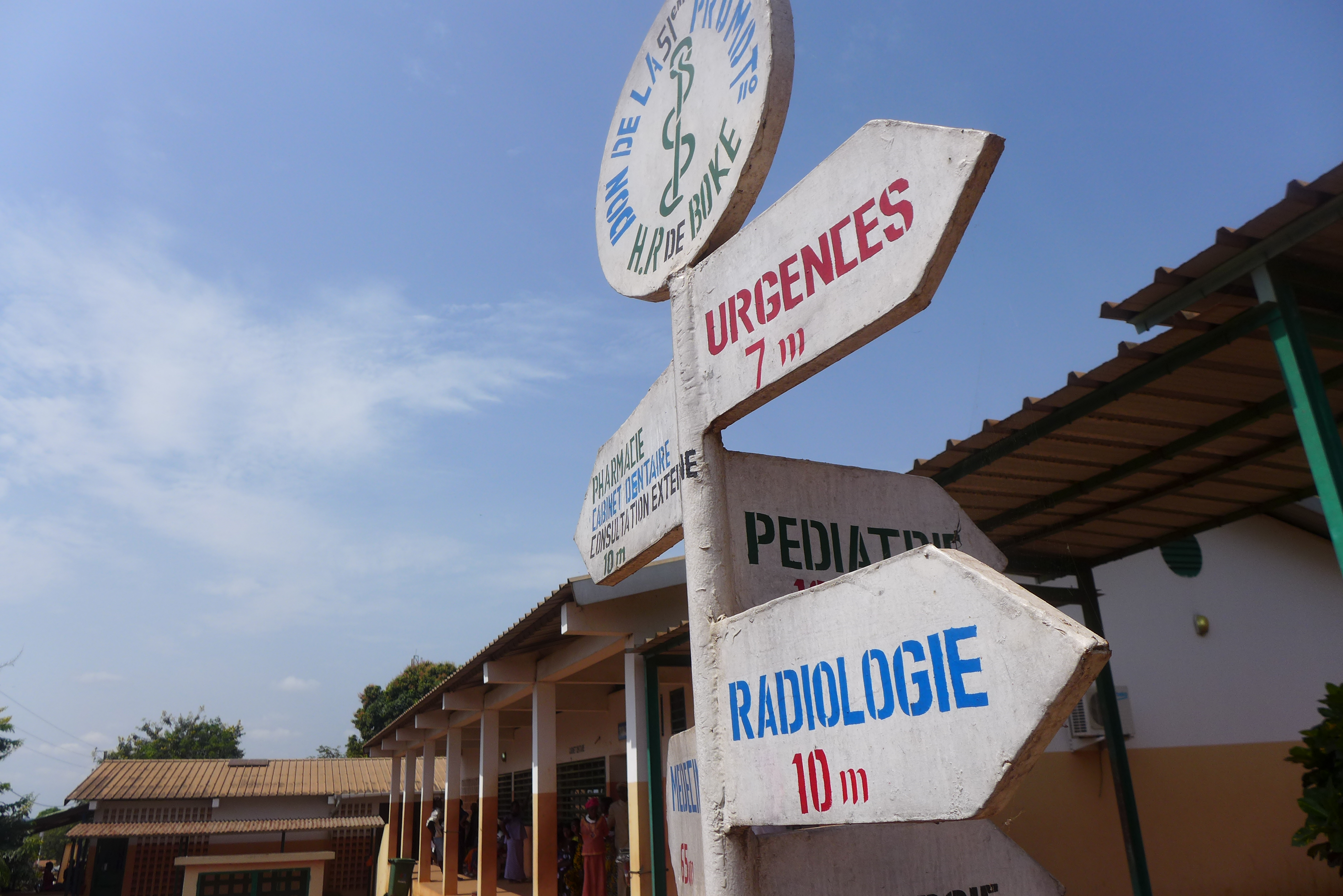 Pour certaines spécialités, il faut se rendre à Conakry ce qui n’est pas possible pour tous les patients..