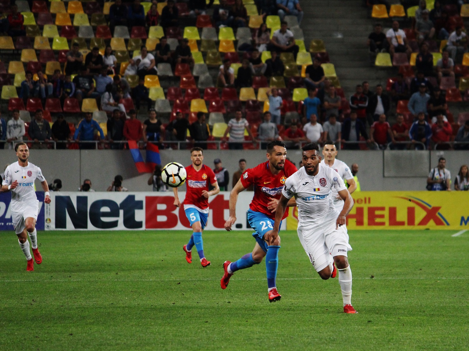 Match entre le Steaua Bucarest et le CFR Cluj (Photo Sylvain Moreau)