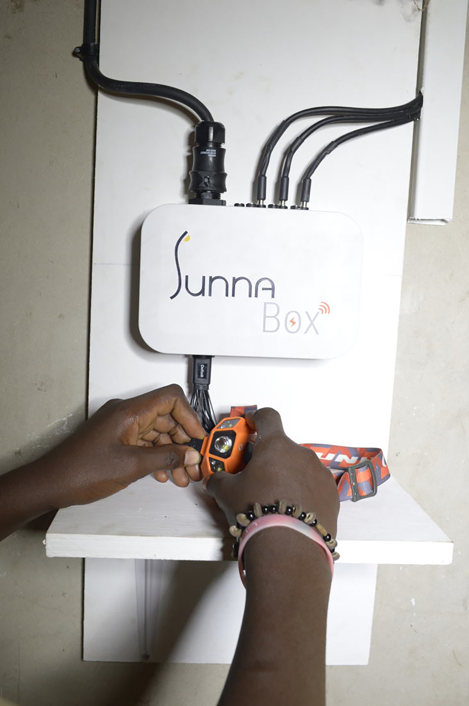 Le village de Nioumoun en Casamance au Sénégal où le premier lampadaire solaire a été installé. ©Sunna Design 