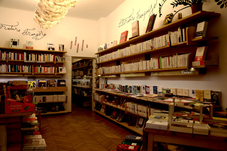 La librairie Kiralina