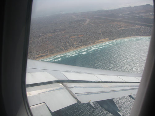 L’avion décolle de Dakar