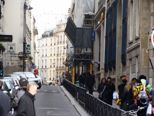 la rue Molière, où se trouve le collège.