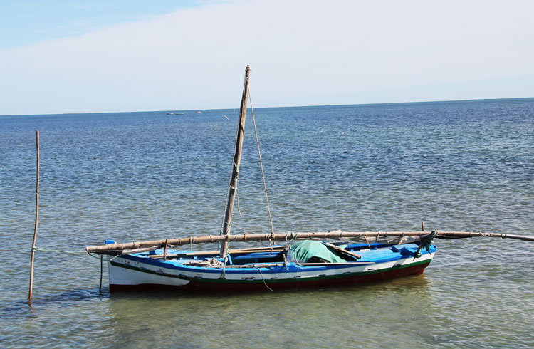 Bateau traditionnel des pêcheurs de l’île.
