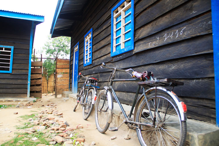 Ecole primaire dans la commune de Bagira, une des trois qui forment la ville de Bukavu (Bukau a trois communes : Ibanda, Kautu et Bagira) © Globe Reporters 2014
